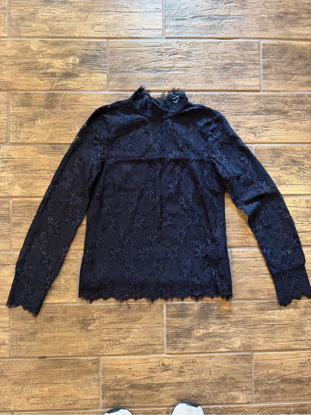 H&M Black Floral Lace Mock-Neck Long Sleeve Top - Women